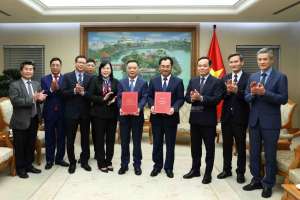 Tập đoàn Sunny thỏa thuận đầu tư thêm 2,5 tỷ USD vào Thái Nguyên